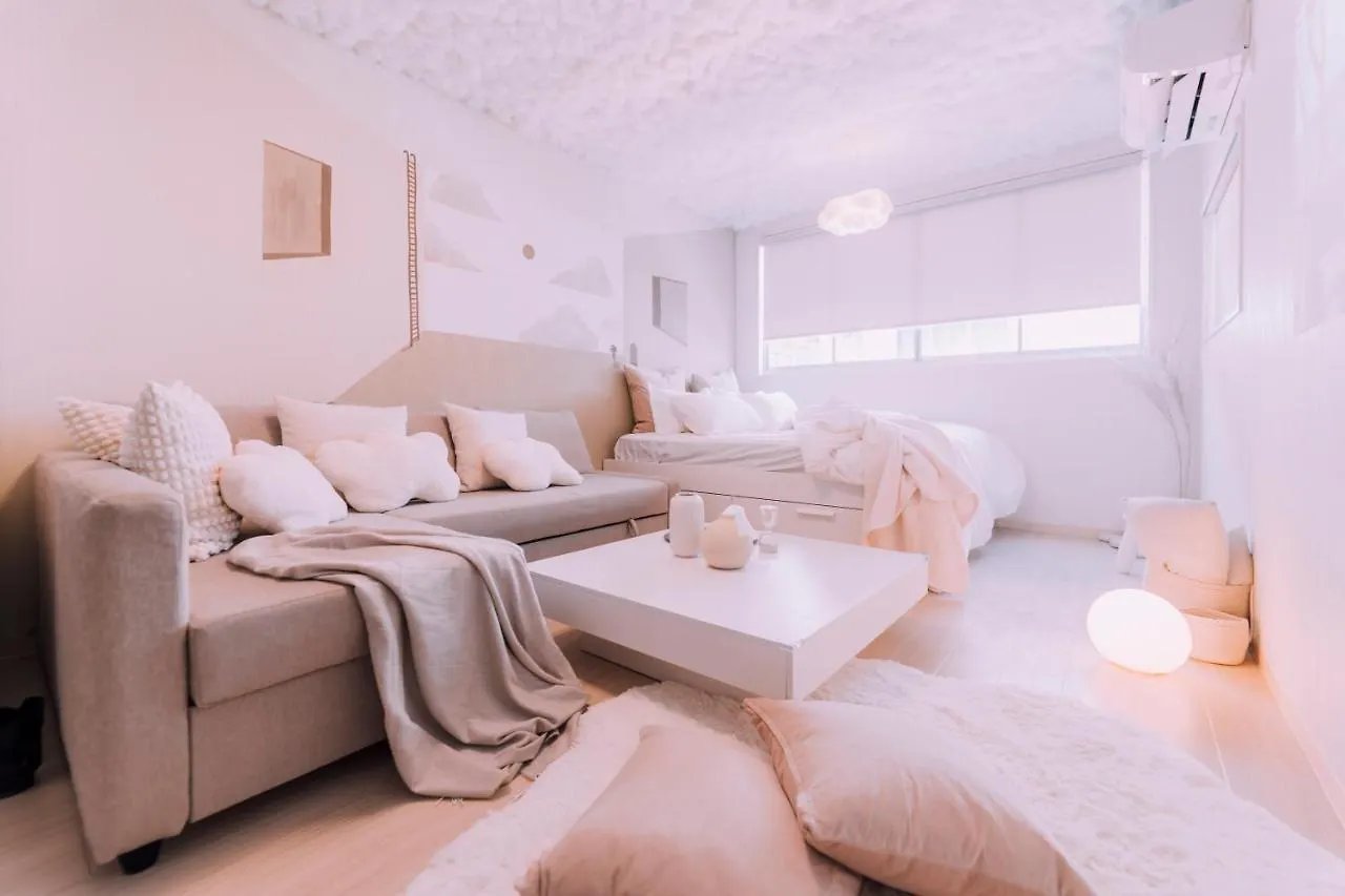 Holiday home Puff Shinsaibashi Japanese Cloud House With Private Sauna Osaka Japan