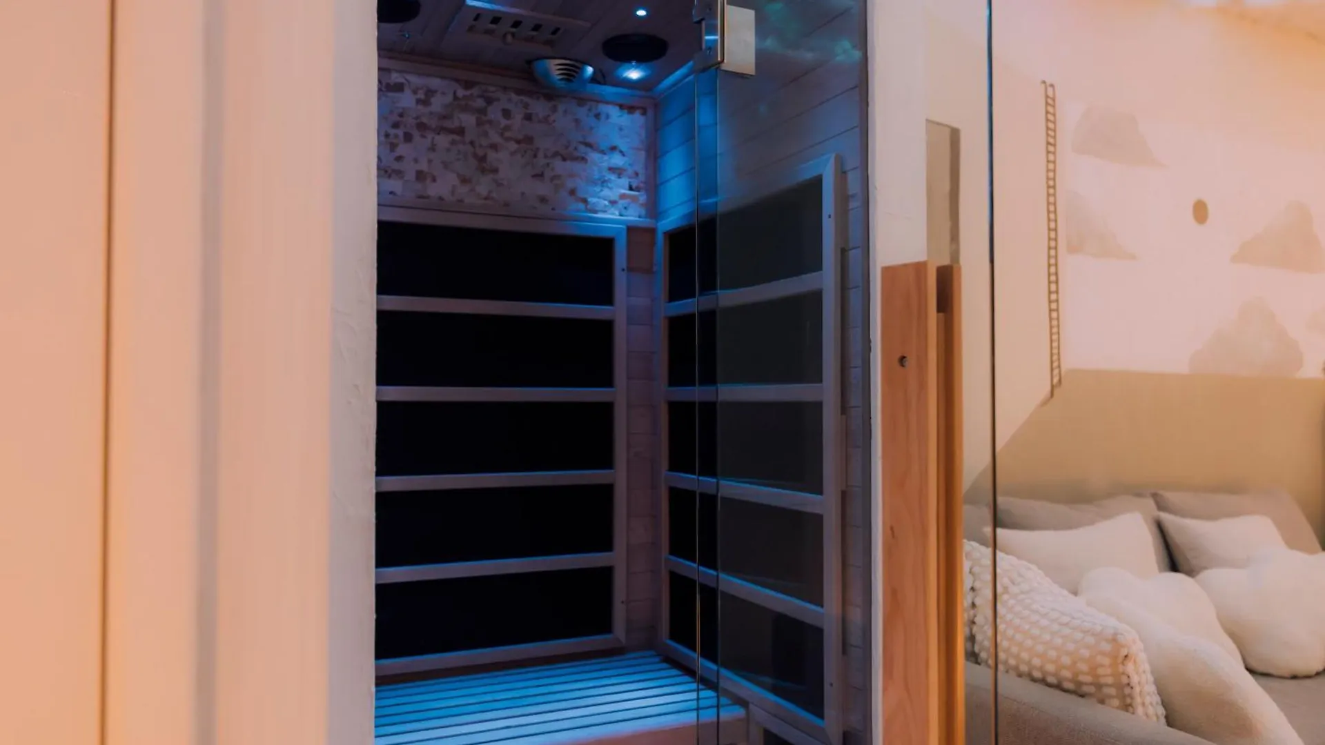 Puff Shinsaibashi Japanese Cloud House With Private Sauna Osaka 0*,